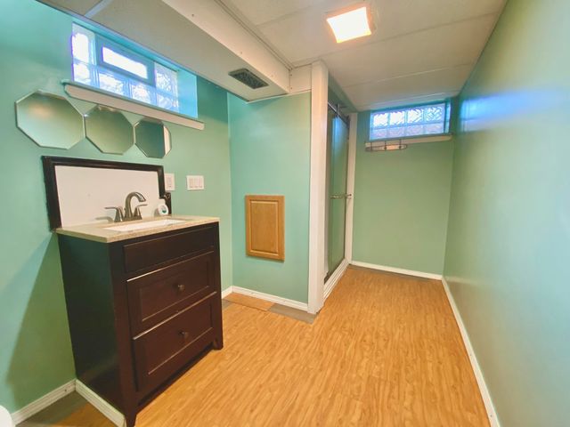 319 Holly Street Sw, City Of Wyoming, MI 49548