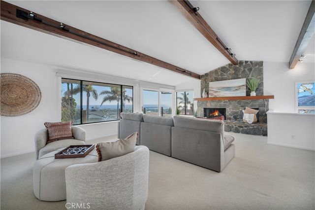 857 6th, Manhattan Beach, CA 90266
