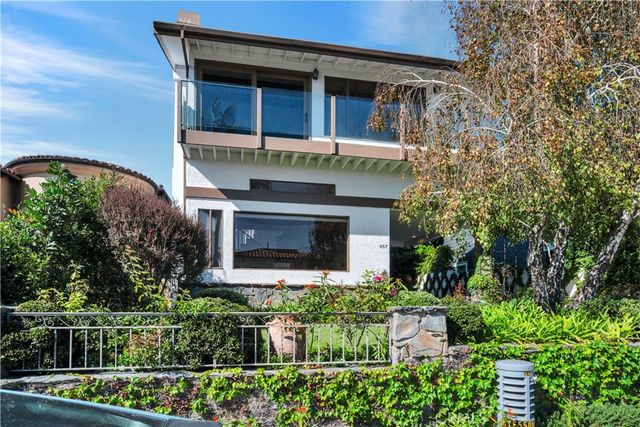 857 6th, Manhattan Beach, CA 90266