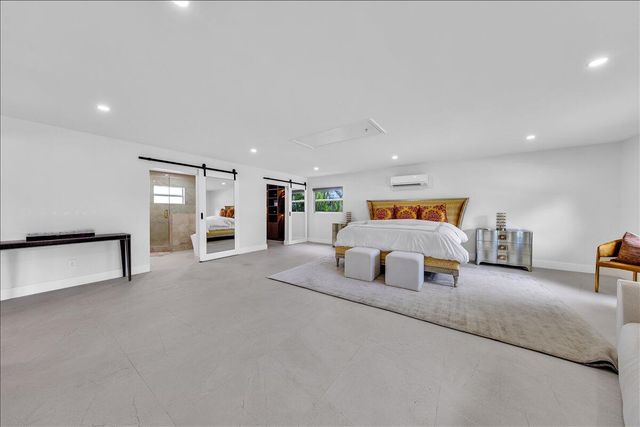 342 N FAIRWAY N, Tequesta, FL 33469