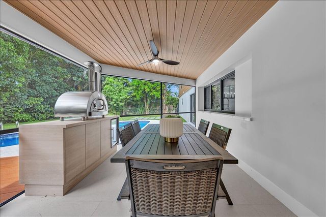 342 N FAIRWAY N, Tequesta, FL 33469