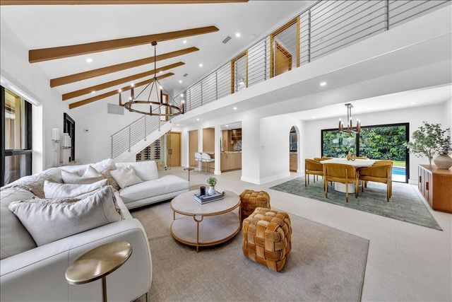 342 N FAIRWAY N, Tequesta, FL 33469