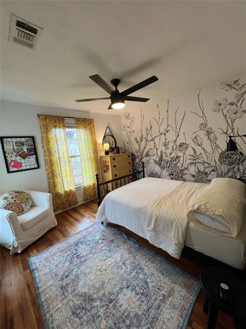 2021 Bluebonnet Drive, Fort Worth, TX 76111