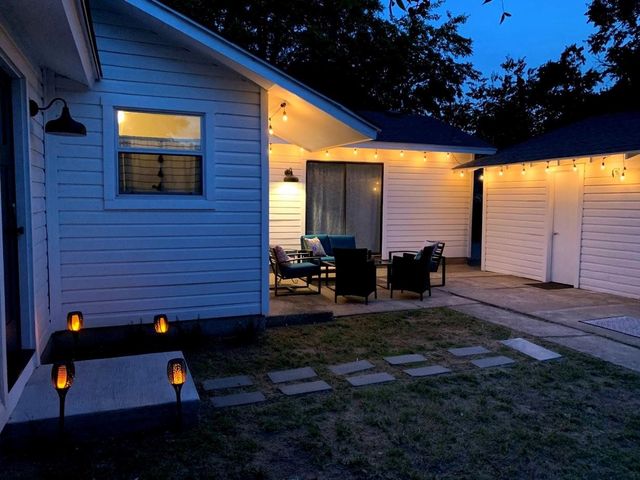 2021 Bluebonnet Drive, Fort Worth, TX 76111