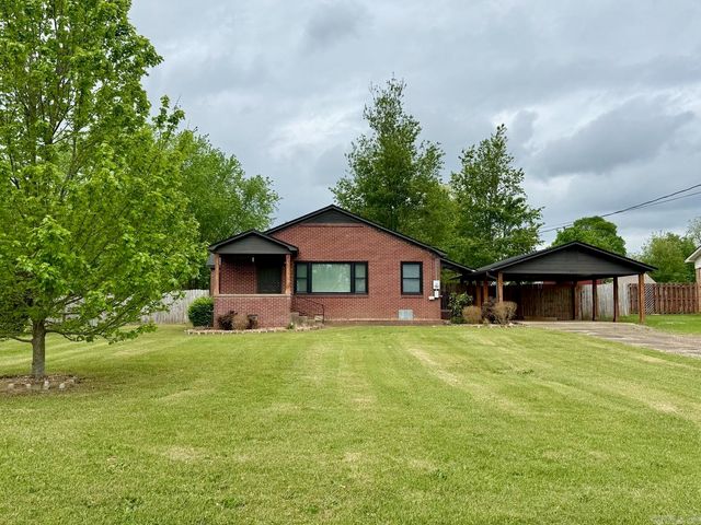 1809 Church Ave, Mena, AR 71953