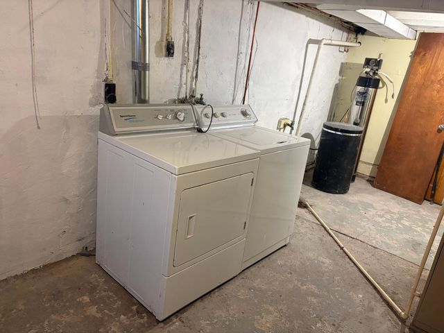 655 4th Avenue, Mountain Lake, MN 56159