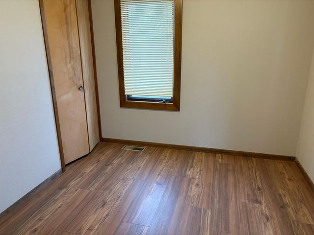 655 4th Avenue, Mountain Lake, MN 56159