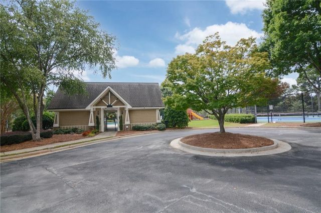 2640 Gentry Walk Court, Cumming, GA 30041