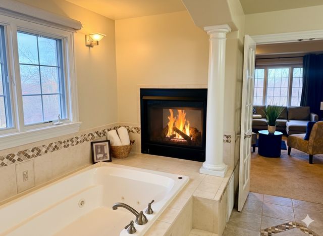 7650 Pineview Lane, Frankfort, IL 60423