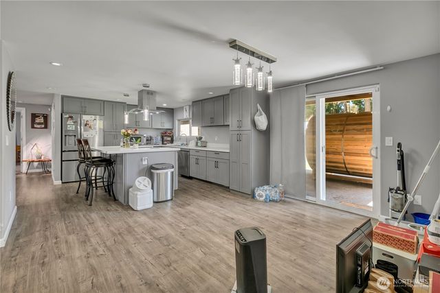 21211 125th Street E, Bonney Lake, WA 98391