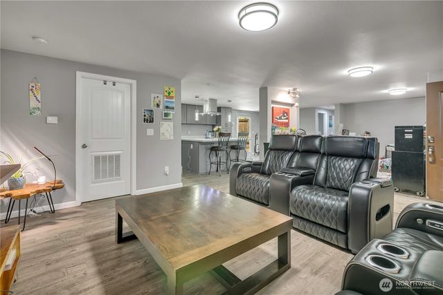 21211 125th Street E, Bonney Lake, WA 98391