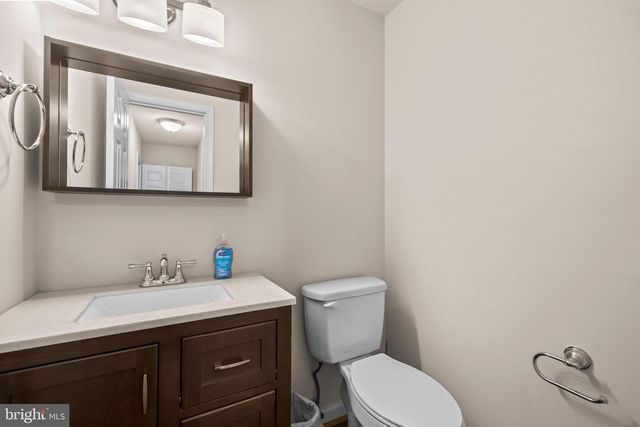 6 SKYVIEW CT, Stafford, VA 22554