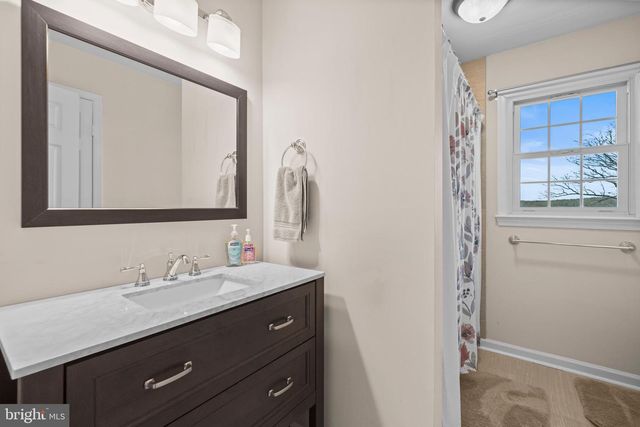 6 SKYVIEW CT, Stafford, VA 22554