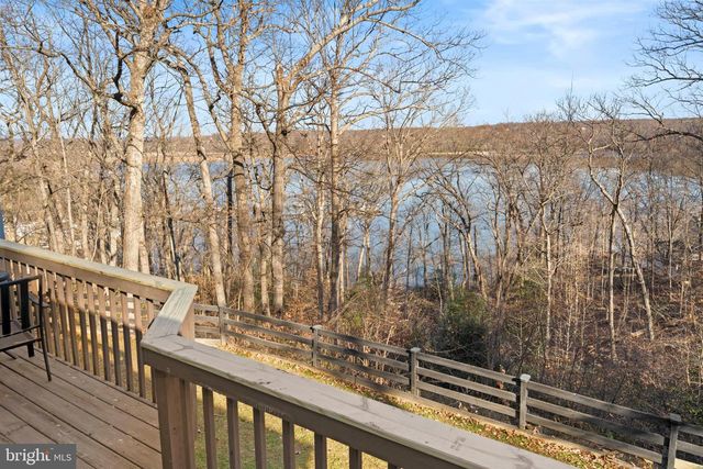 6 SKYVIEW CT, Stafford, VA 22554