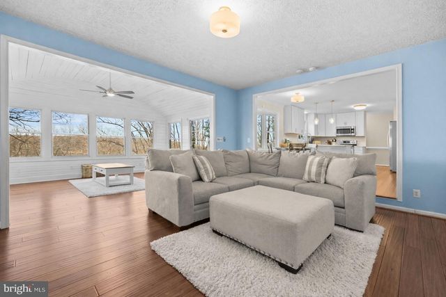 6 SKYVIEW CT, Stafford, VA 22554