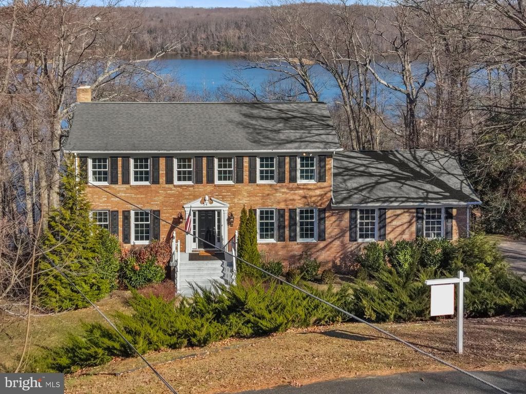 6 SKYVIEW CT, Stafford, VA 22554