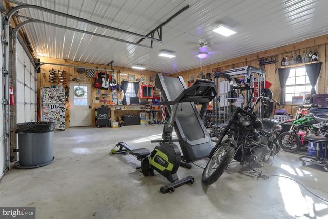 3032 TUNNEL HILL RD, Lebanon, PA 17046