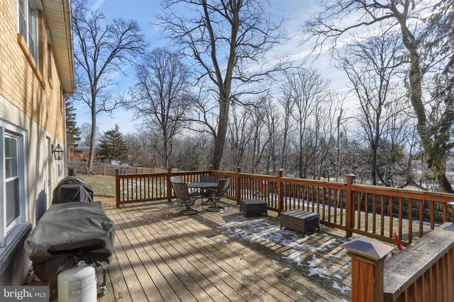 3032 TUNNEL HILL RD, Lebanon, PA 17046