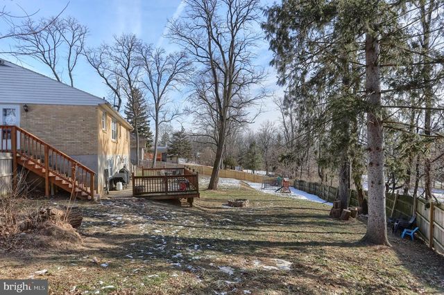 3032 TUNNEL HILL RD, Lebanon, PA 17046