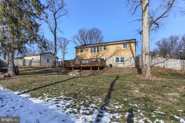 3032 TUNNEL HILL RD, Lebanon, PA 17046