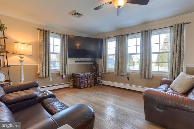 3032 TUNNEL HILL RD, Lebanon, PA 17046