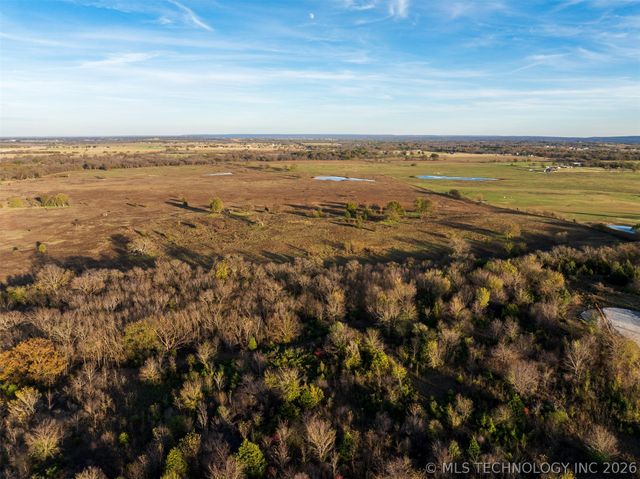 011 W 195th Street S, Mounds, OK 74047