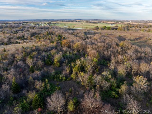 011 W 195th Street S, Mounds, OK 74047