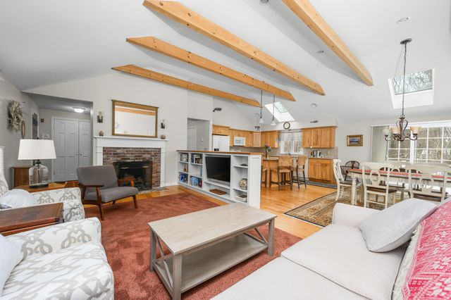 22 Karen Way, Orleans, MA 02653