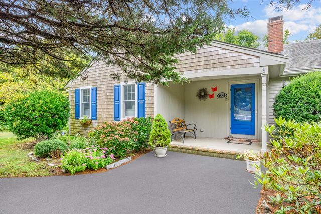 22 Karen Way, Orleans, MA 02653