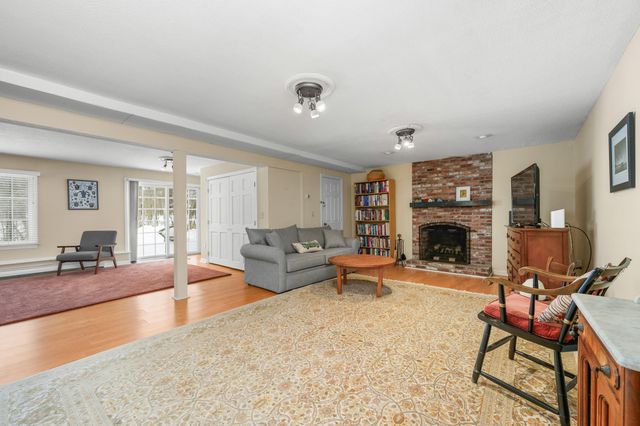 22 Karen Way, Orleans, MA 02653