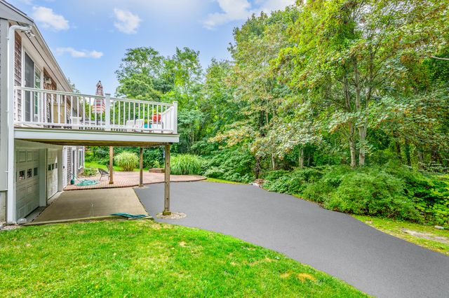 22 Karen Way, Orleans, MA 02653