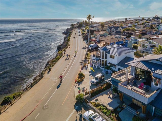 431 Capitola Avenue, Capitola, CA 95010