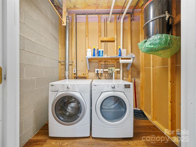 105 Goldfinch Lane, Asheville, NC 28803