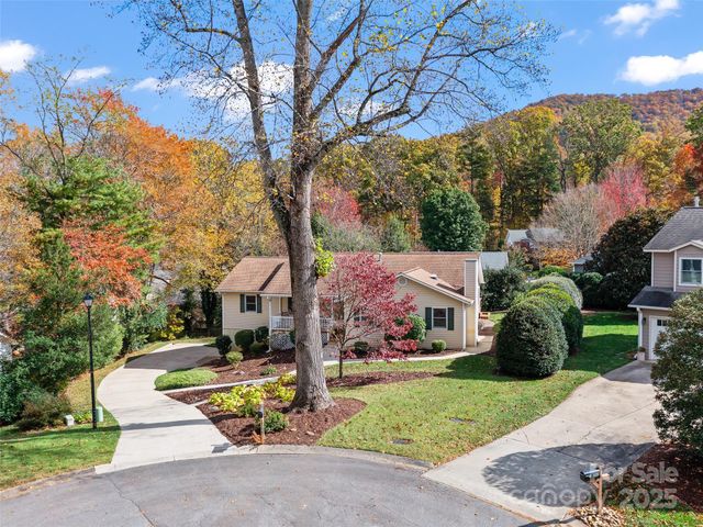 105 Goldfinch Lane, Asheville, NC 28803