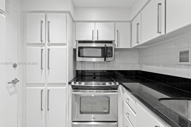 1000 West Avenue 609, Miami Beach, FL 33139