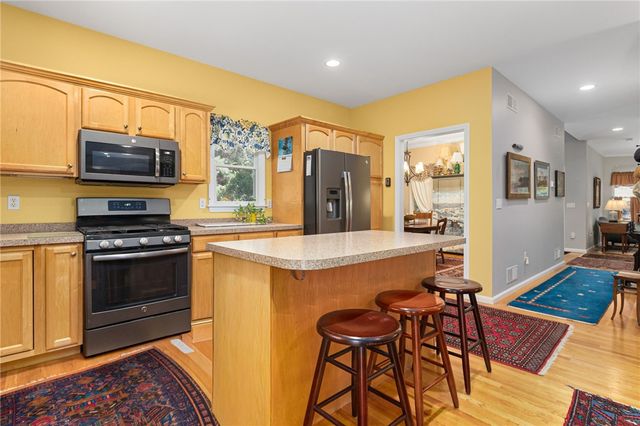 59 Sylvan Way, South Kingstown, RI 02881