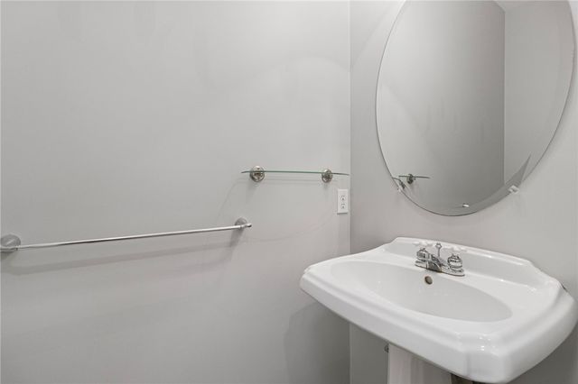 59 Sylvan Way, South Kingstown, RI 02881