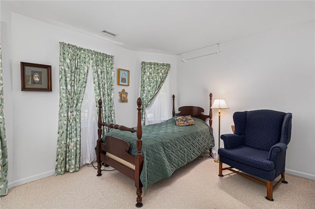 59 Sylvan Way, South Kingstown, RI 02881
