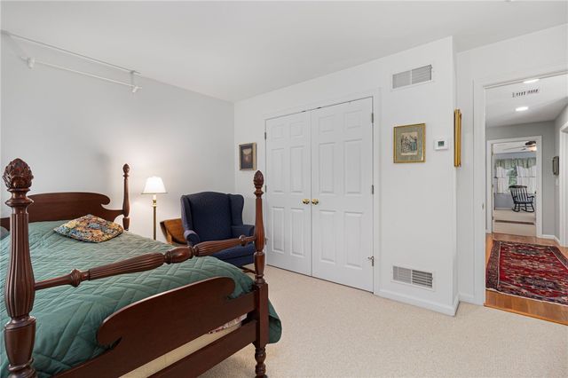 59 Sylvan Way, South Kingstown, RI 02881