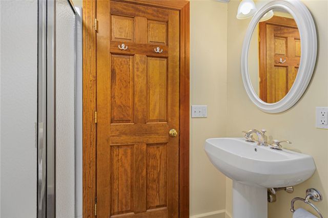 59 Sylvan Way, South Kingstown, RI 02881