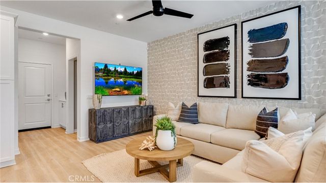2880 E Bottas Privado, Ontario, CA 91762