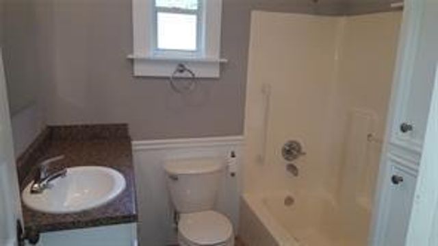 1813 Gentry Street, Houston, TX 77009