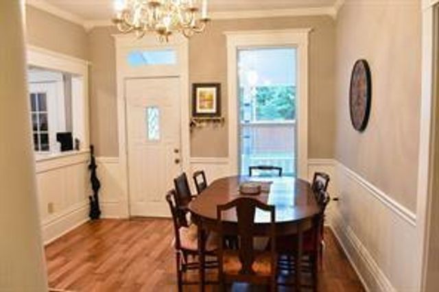 1813 Gentry Street, Houston, TX 77009