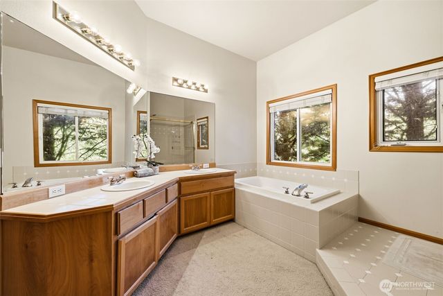 11033 169th Place NE, Redmond, WA 98052