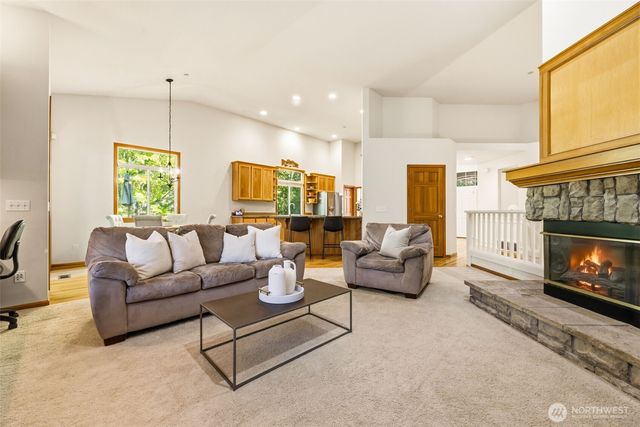 11033 169th Place NE, Redmond, WA 98052