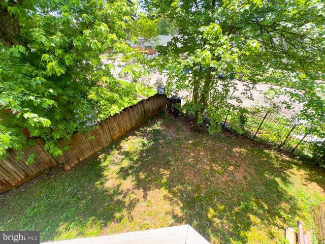 7403 HAWTHORNE ST, Landover, MD 20785