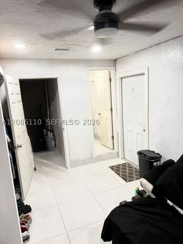 3350 NW 171 ter, Miami Gardens, FL 33056