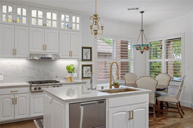 2005 Hillcrest Court, Mckinney, TX 75072