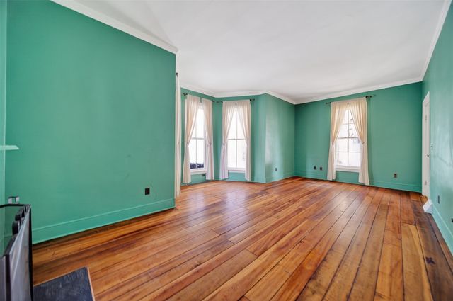 4940 WOLF Road, Erie, PA 16505