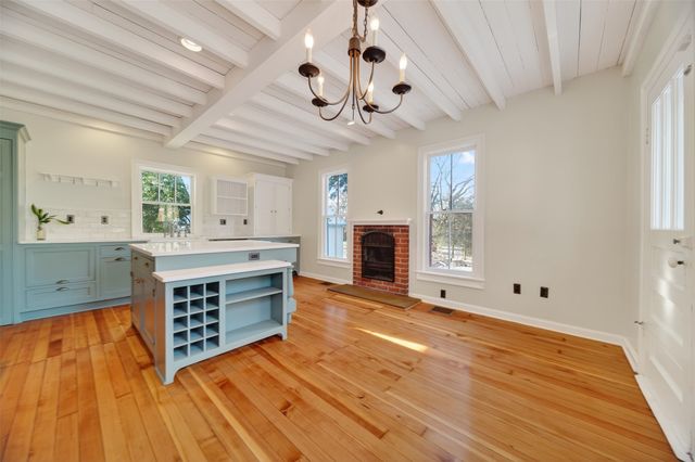 4940 WOLF Road, Erie, PA 16505